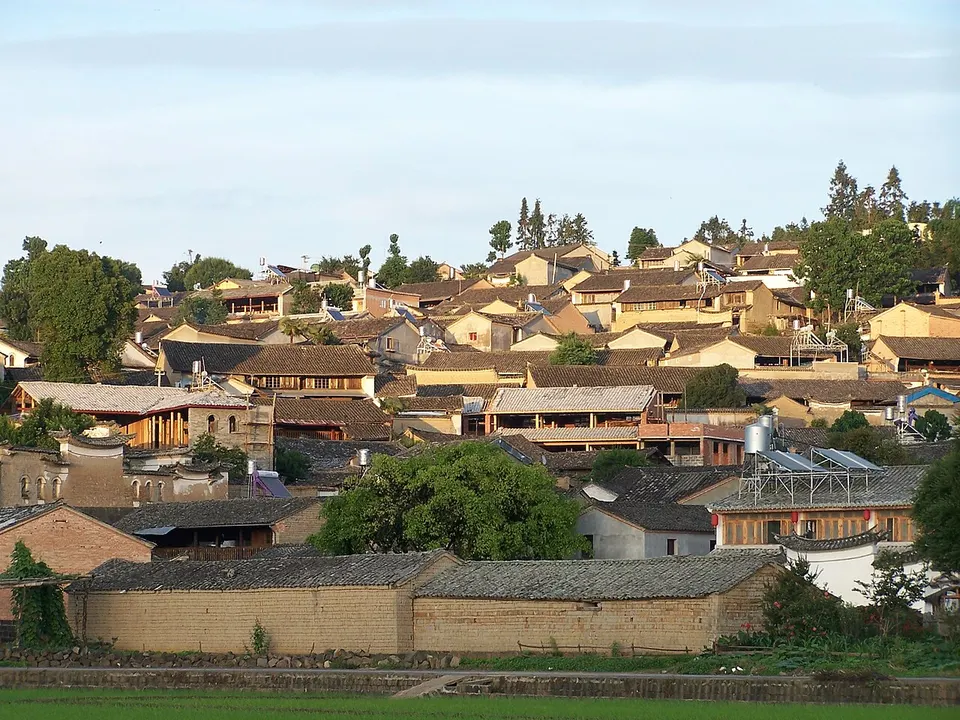 Heshun Ancient Town (和顺古镇)