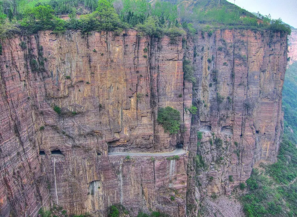 Wanxian Mountain (Guoliang) (万仙山)