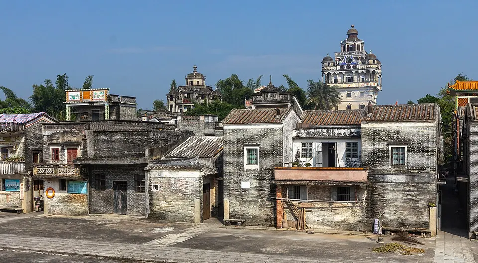 Kaiping Diaolou and Villages (开平碉楼)