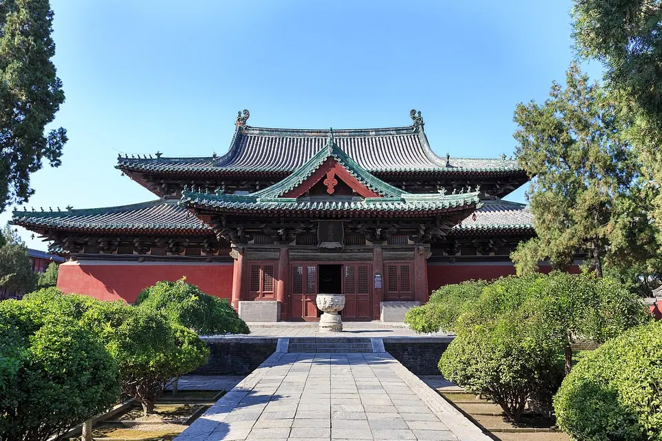 Shijiazhuang (石家庄)