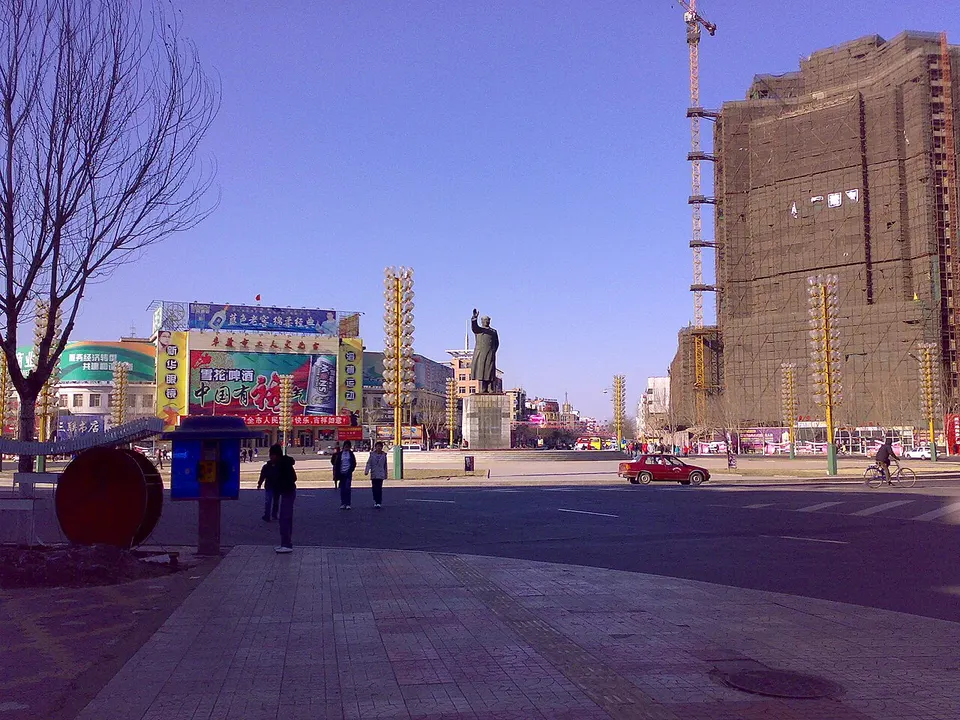 Fuxin (阜新)