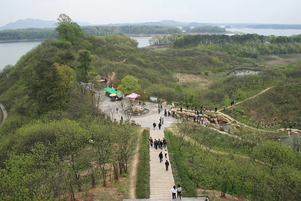 Xinyang (信阳)