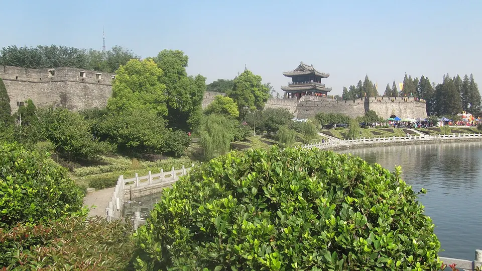 Jingzhou (荆州)
