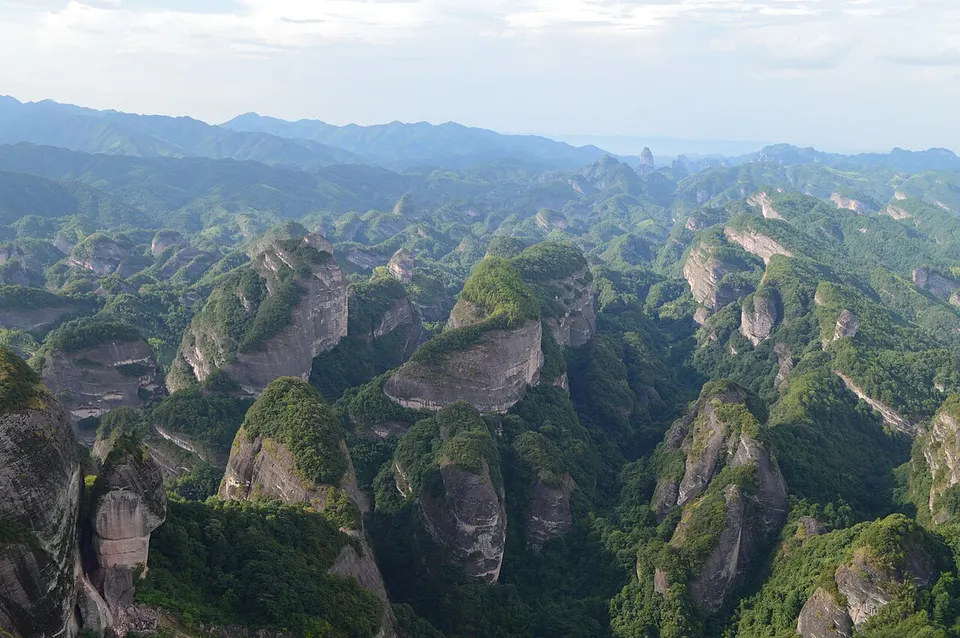 Shaoyang (邵阳)