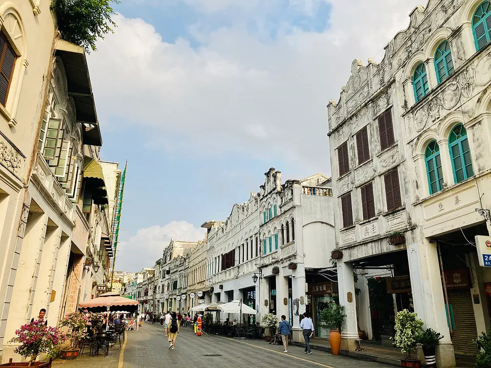 Haikou (海口)