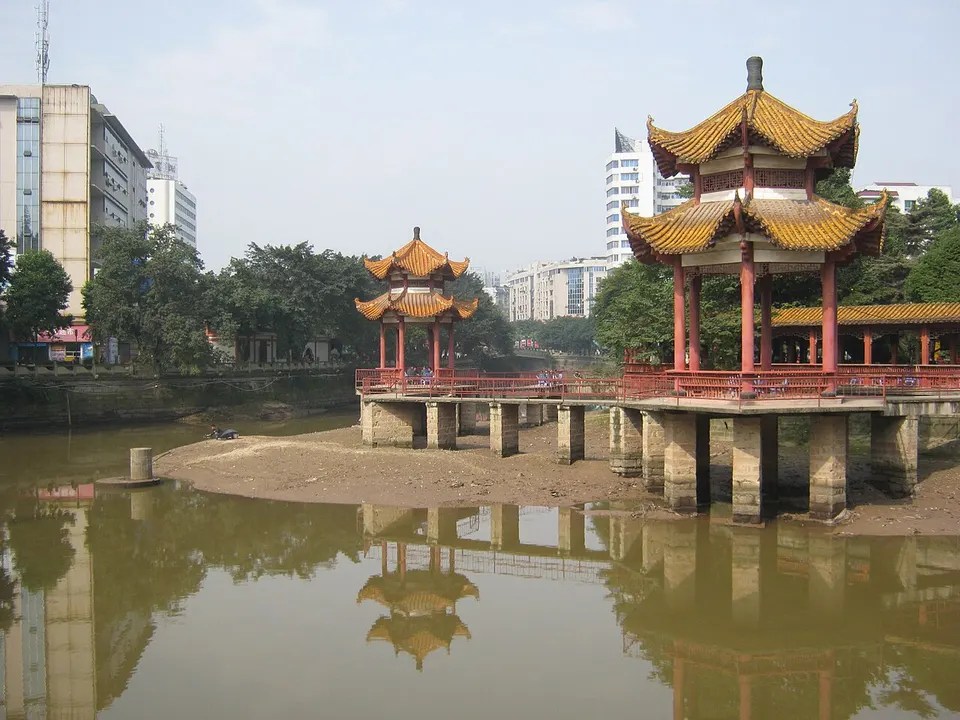 Neijiang (内江)