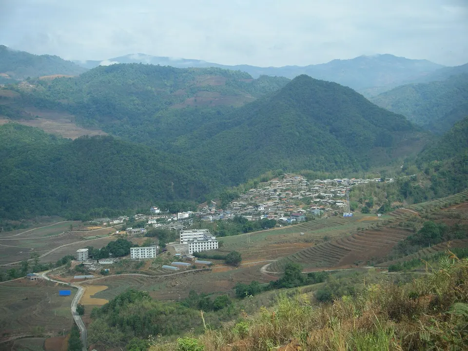 Pu'er (普洱)