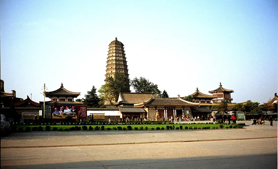 Baoji (宝鸡)