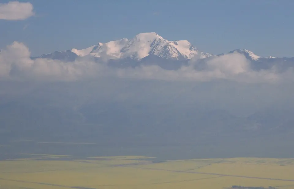 Haibei (海北)