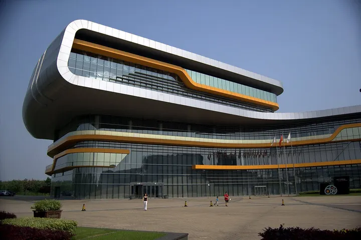 Shanghai Auto Expo Park and Auto Museum (上海汽车博览公园)
