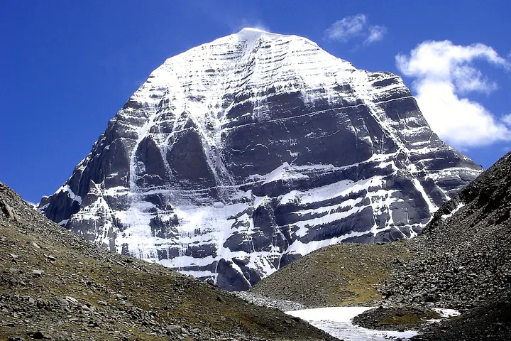 Mount Kailash and Lake Manasarovar (冈仁波齐—玛旁雍错)