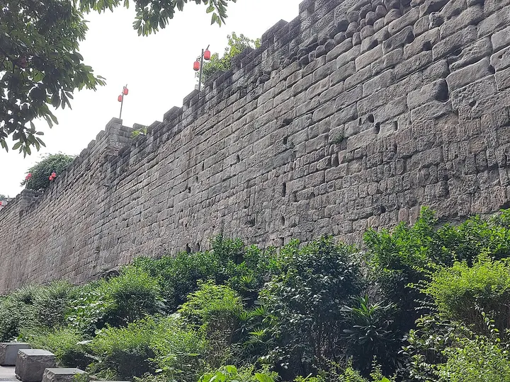Chongqing City Walls (Tongyuanmen and Dongshuimen) (重庆古城墙)