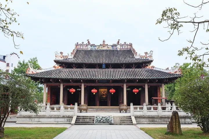 Deqing Confucian Temple (德庆学宫)