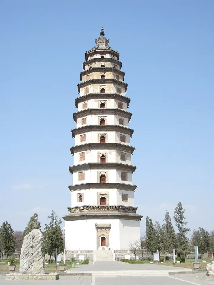Liaodi Pagoda (料敌塔)