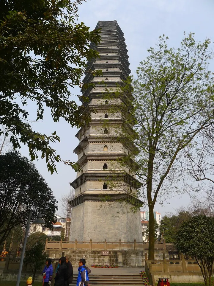 Kuiguang Pagoda (奎光塔)
