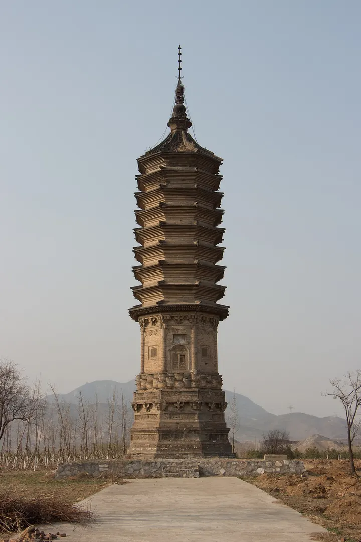 Yao Guangxiao's Tomb Pagoda (姚广孝墓塔)