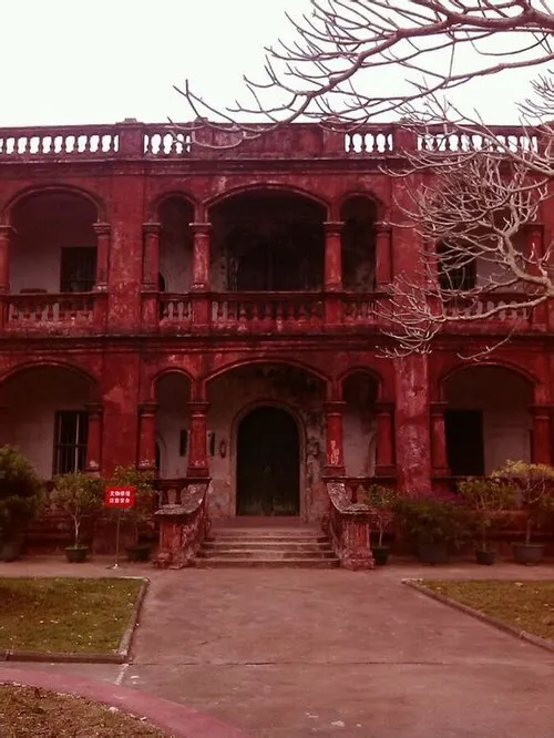 Red Palace and Red Square, Haifeng (海丰红宫红场)