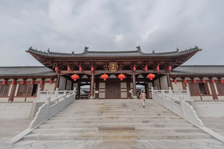Southern Song Capital Lin'an & Deshou Palace Museum (临安城遗址)