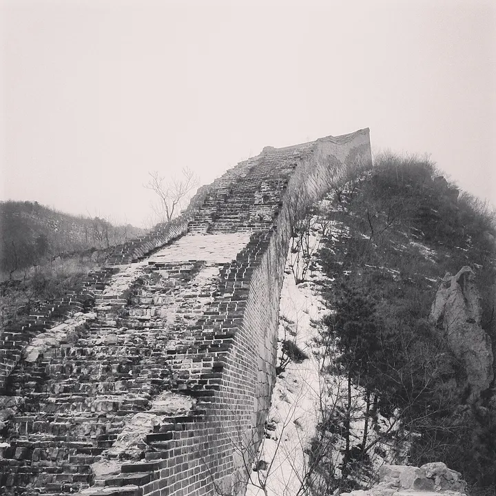 Huanghuacheng Lakeside Great Wall (黄花城水长城)