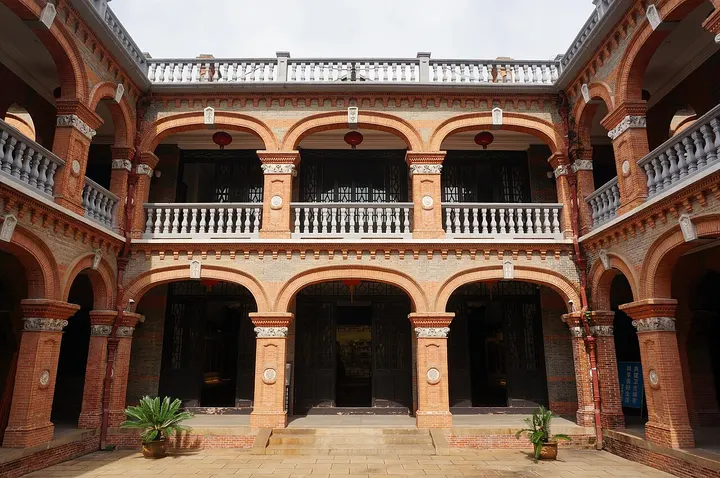 Former Jiangyin Fortress Headquarters (江阴要塞司令部旧址)