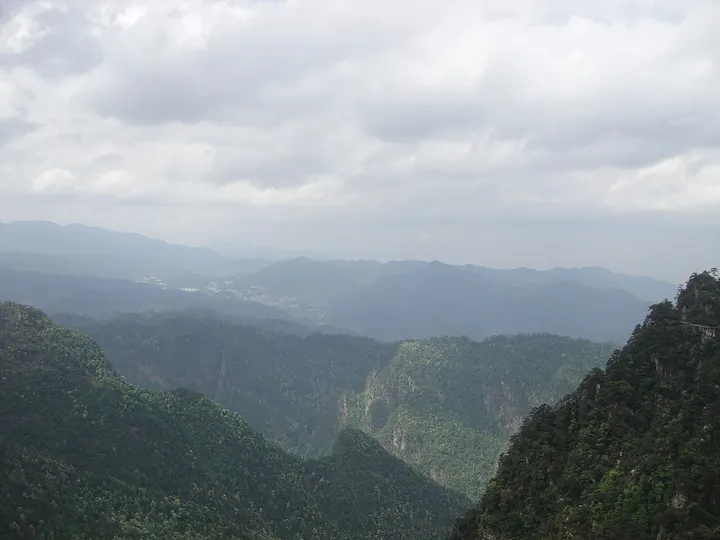 Jinggangshan (井冈山)