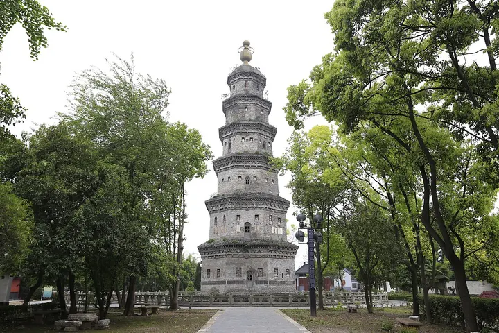 Wanshou Pagoda (万寿宝塔)
