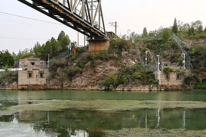 Wulongkou Scenic Area (五龙口)