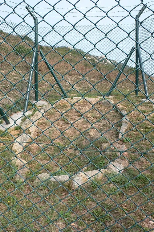Stone Circle at Fan Lau (分流石圆环)
