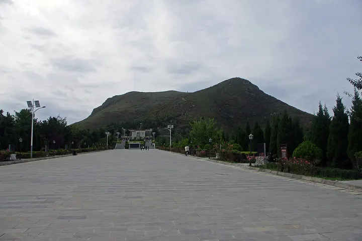 Zhao Mausoleum (昭陵)