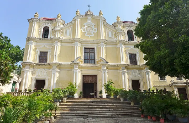 St. Joseph's Seminary and Church (圣若瑟修院及圣堂)