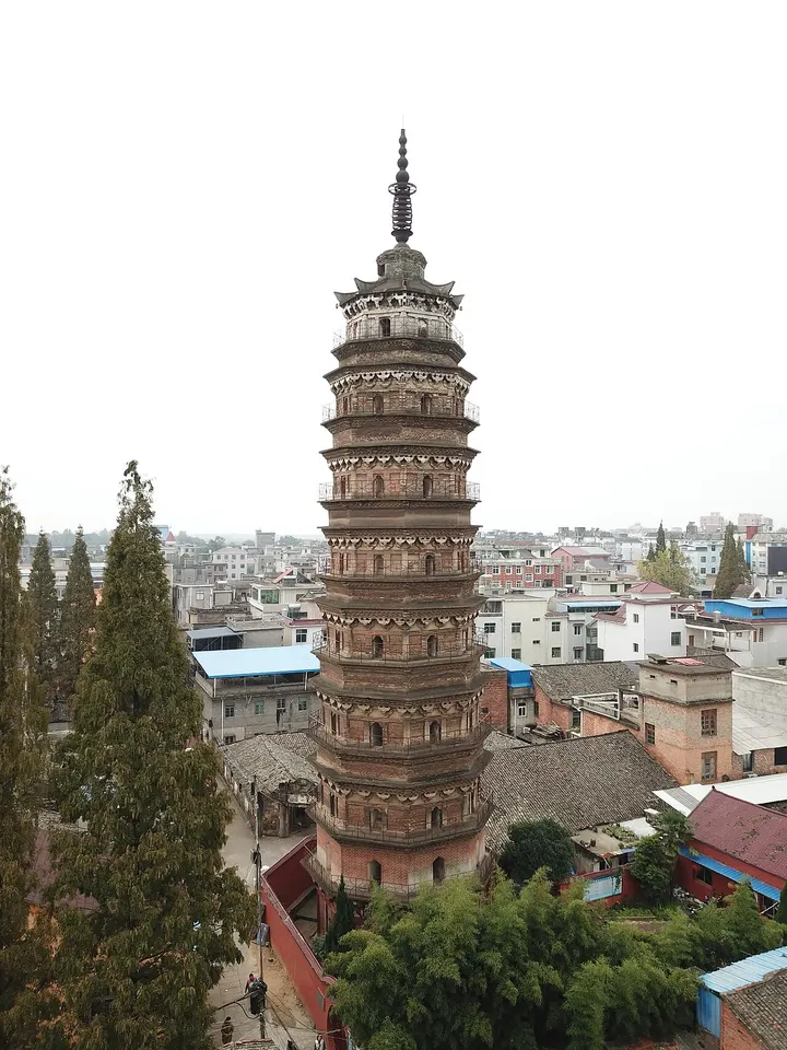 Yongfu Temple Pagoda (永福寺塔)