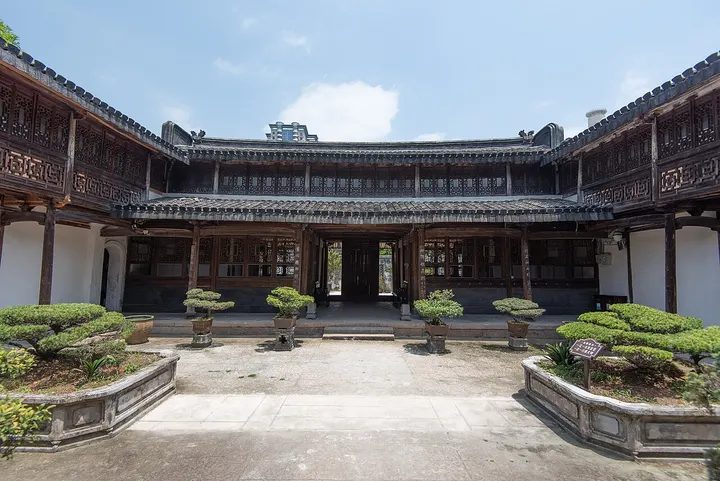 Yuhai Library (玉海楼)