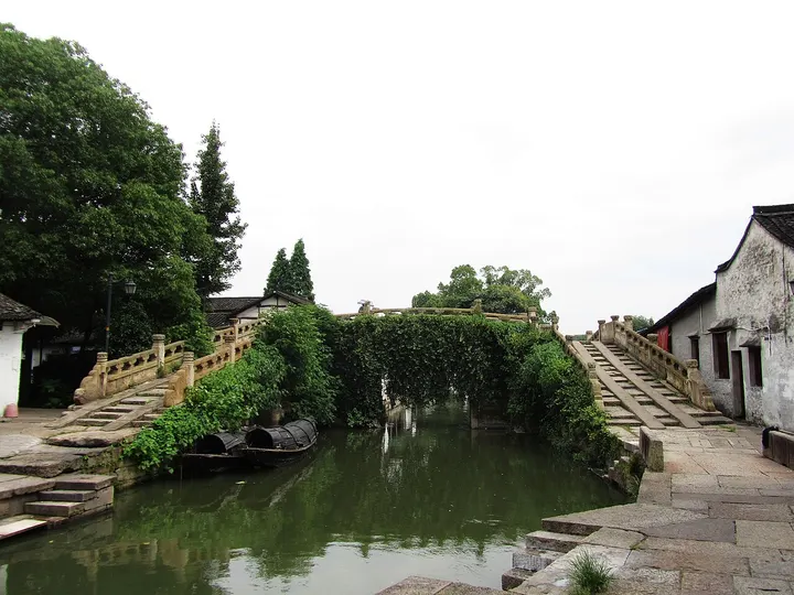 Bazi Bridge (八字桥)