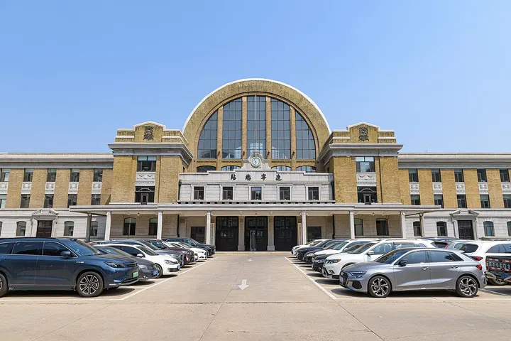 Former Liaoning Main Station (Old North Station) (辽宁总站旧址)
