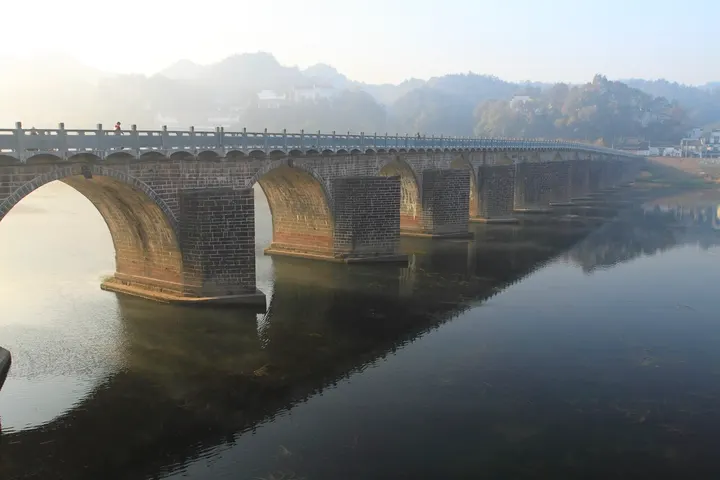Taiping Bridge, Shexian (歙县太平桥)