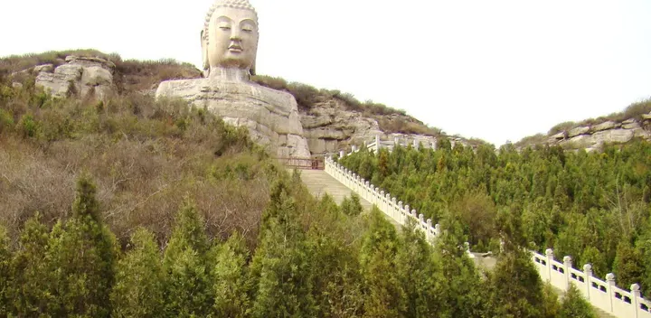 Mengshan Giant Buddha (蒙山大佛)