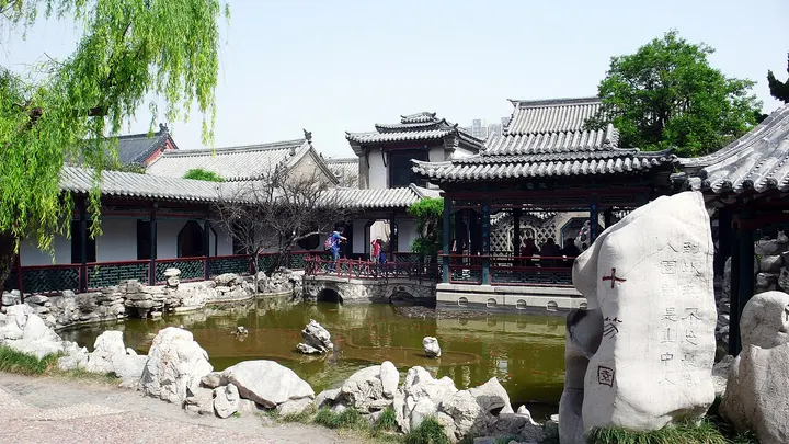 Shihu Garden (十笏园)