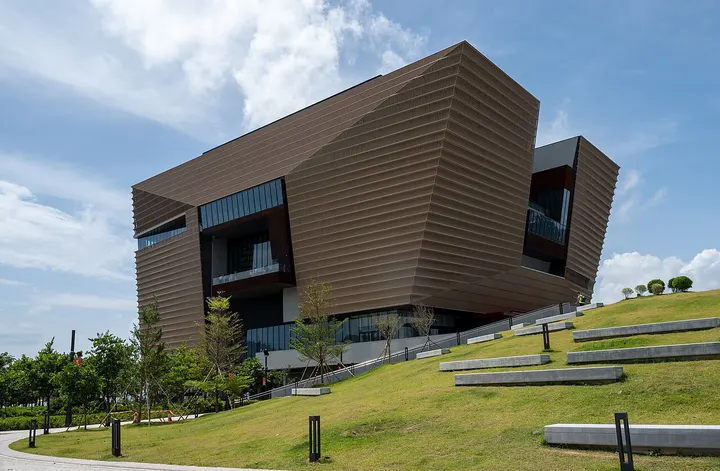 Hong Kong Palace Museum (香港故宫文化博物馆)