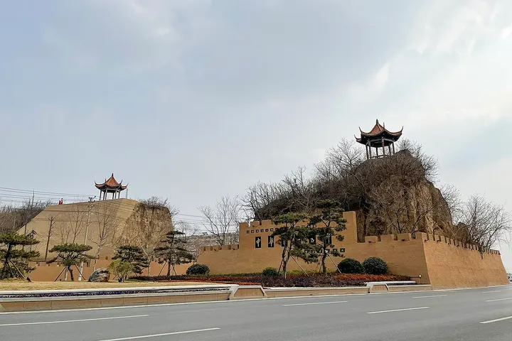 Zheng–Han Ancient City (郑韩故城)