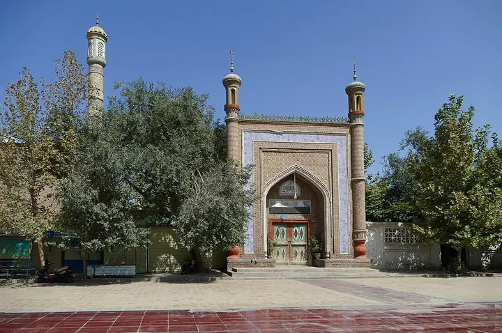 Yarkand Khanate Royal Tombs (叶尔羌汗国王陵)