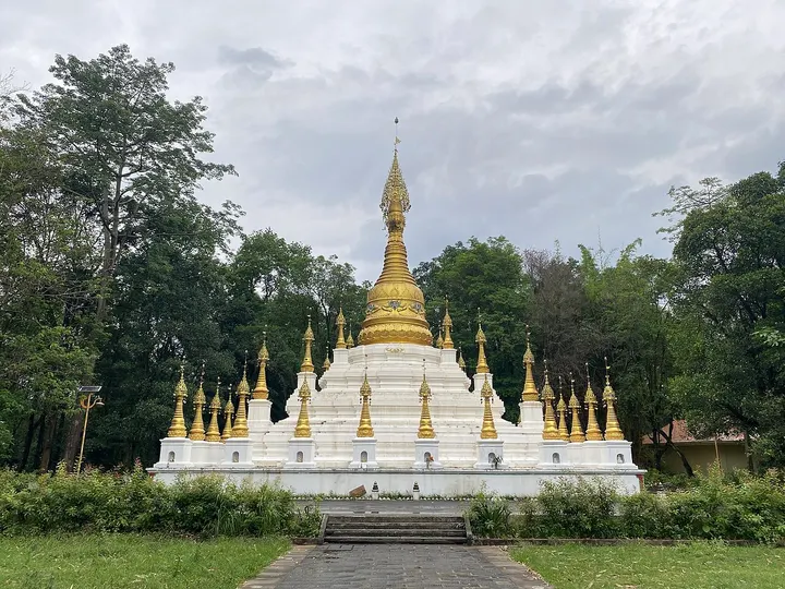 Yunyan Pagoda (允燕塔)
