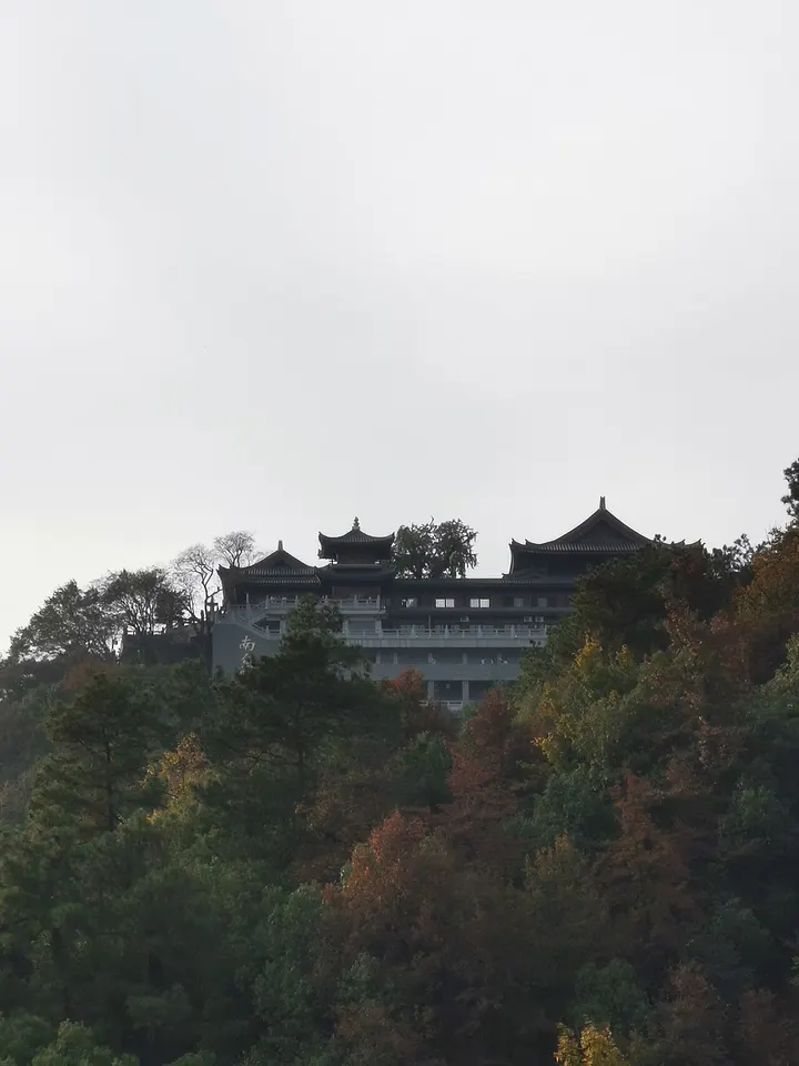 Mount Zhao (昭山)