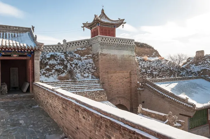 Xigu Fortress, Nuanquan (西古堡)