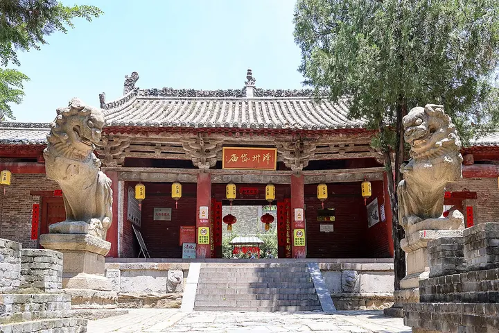 Zezhou Dai Temple (泽州岱庙)